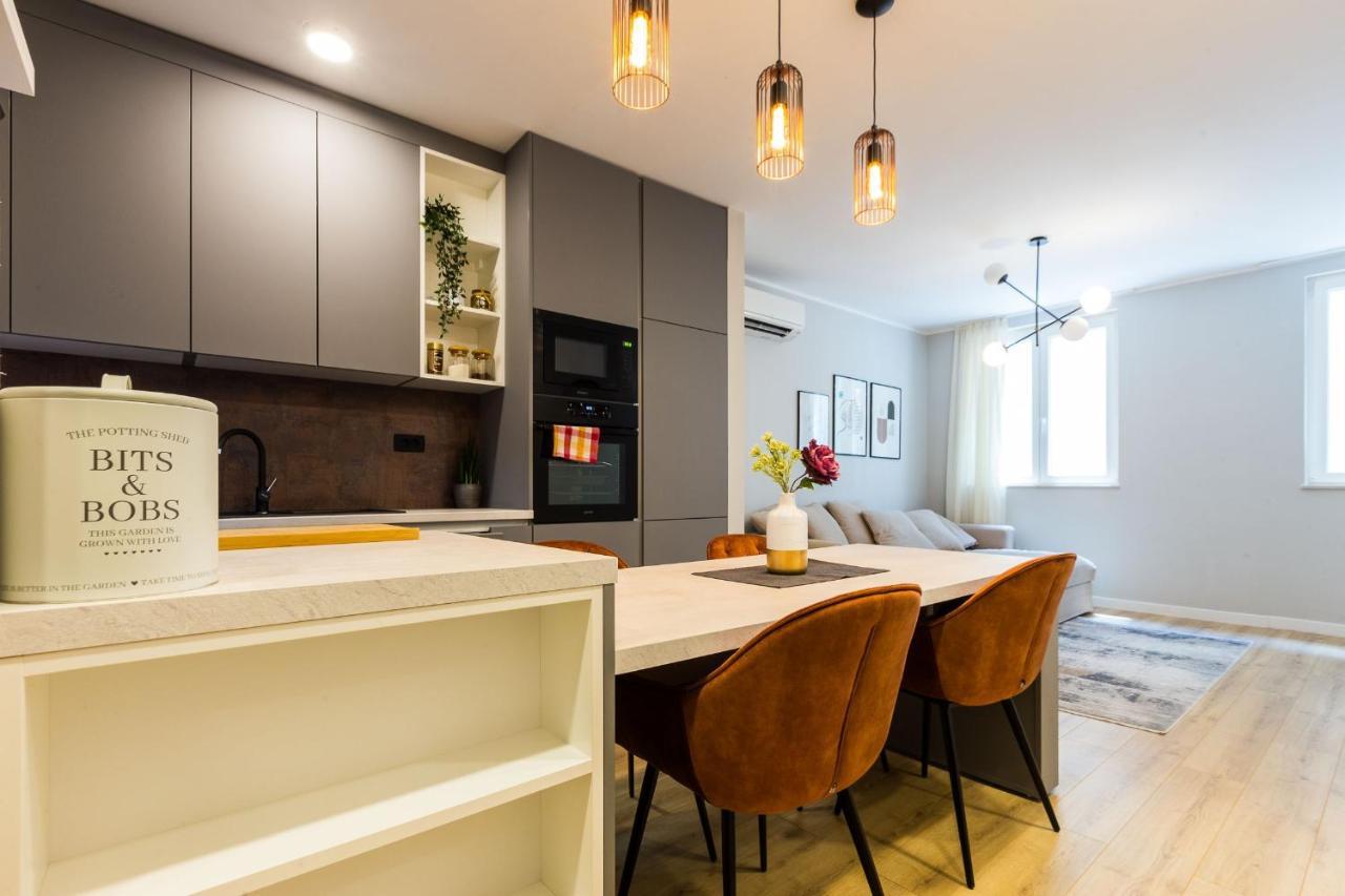 Karla'S Exclusive Central Apartment Задар Экстерьер фото